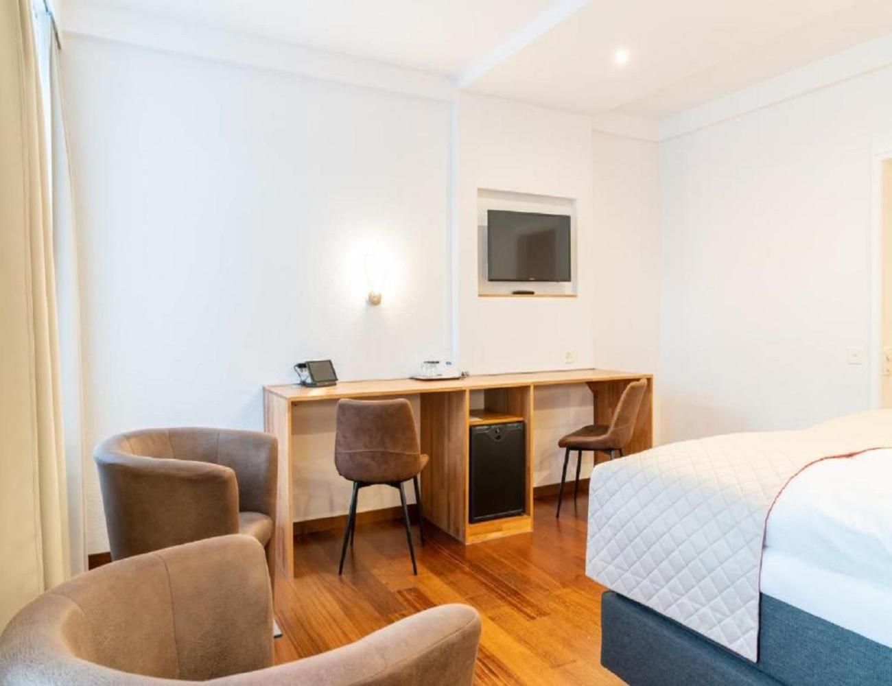 ניו דלהי Hotel Tu Casa Delhi Airport מראה חיצוני תמונה